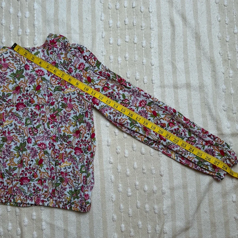 Loft Jungle Wrapped Back floral long sleeve cropped top size xs - Picture 6 of 12